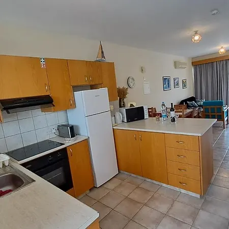 Yialos Cozy Beach House Apartament
