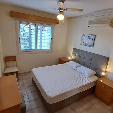 Апартаменты Yialos Cozy Beach House Ларнака