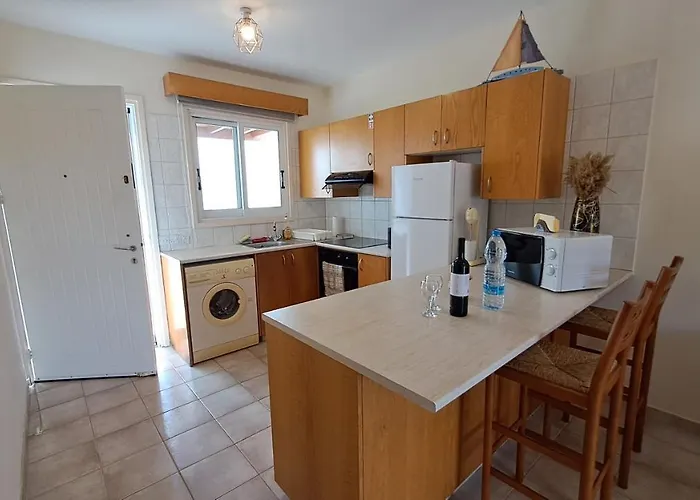 Yialos Cozy Beach House