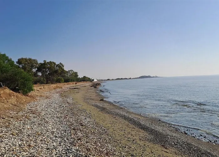 Yialos Cozy Beach House Appartamento *