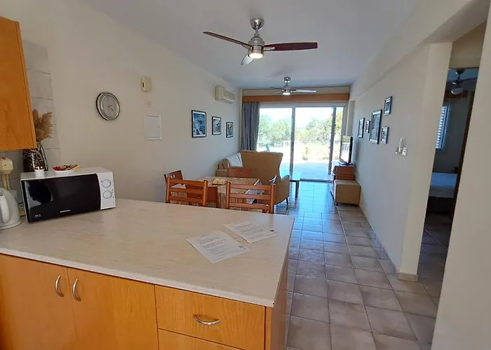 Yialos Cozy Beach House *