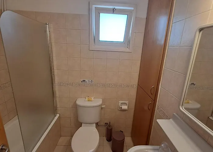 Yialos Cozy Beach House Apartment Larnaka